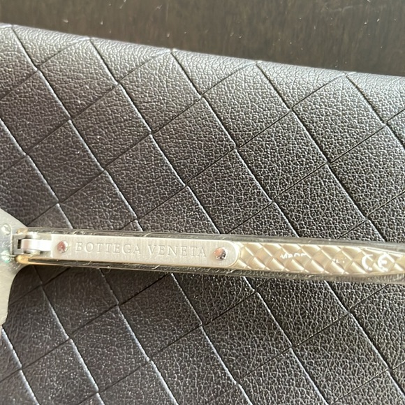 Bottega Venetta Minimalist Transparent Frames - EUC - Picture 6 of 6